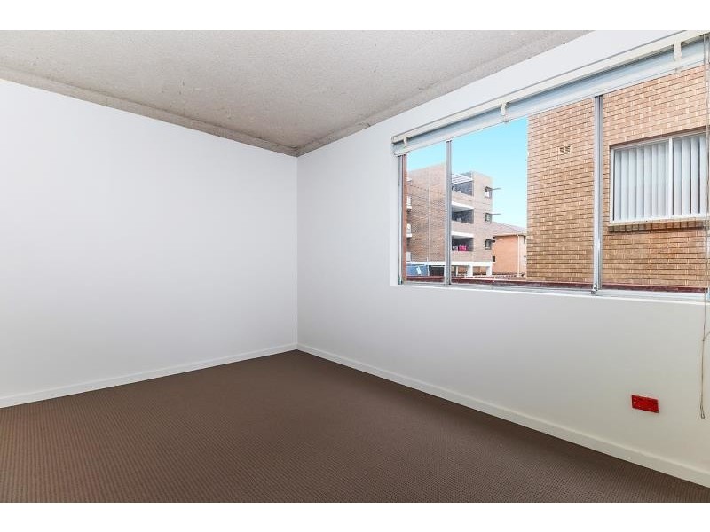 2/9 Station Street, Harris Park NSW 2150